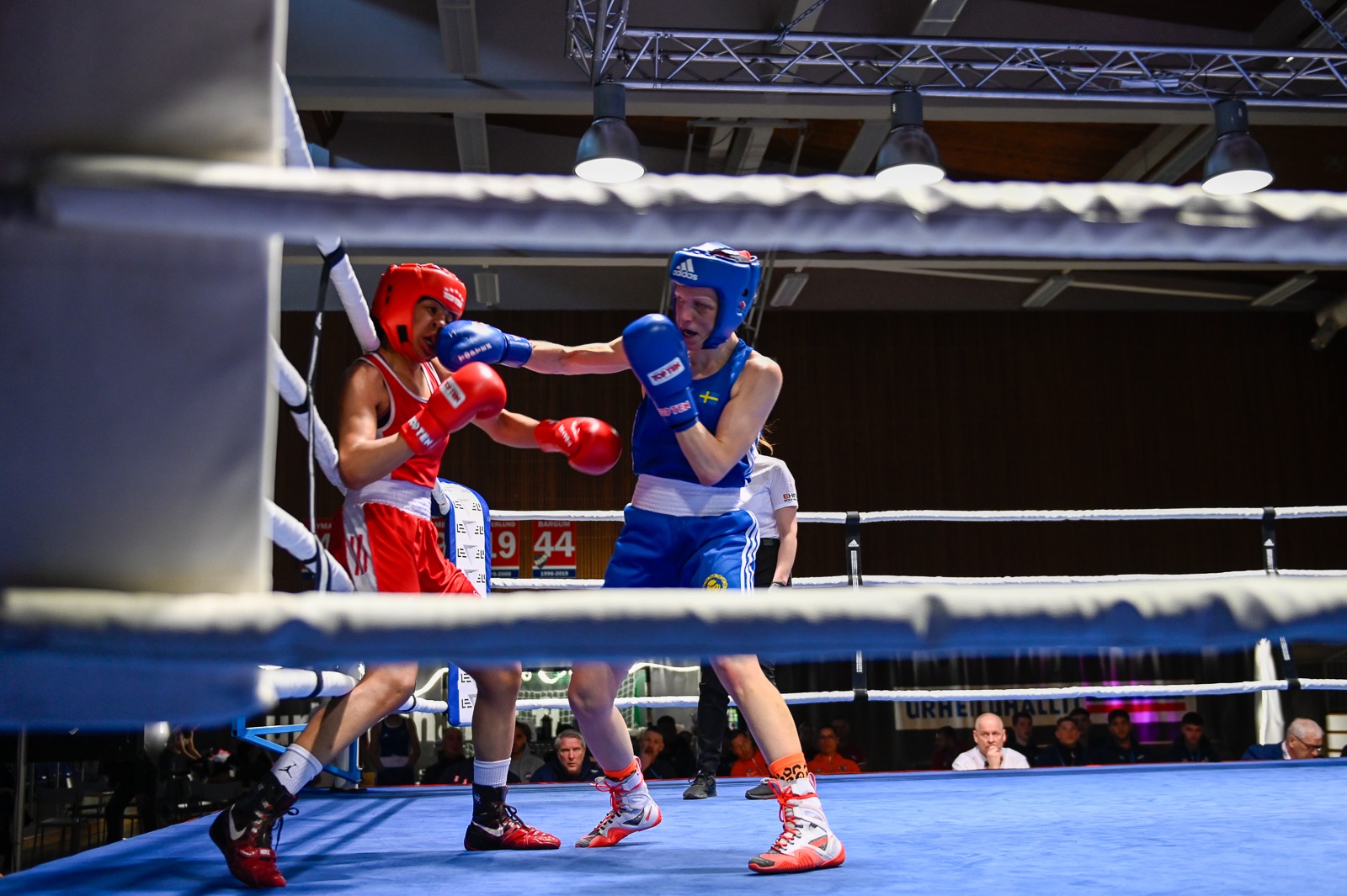 54444678404 39003C745f O